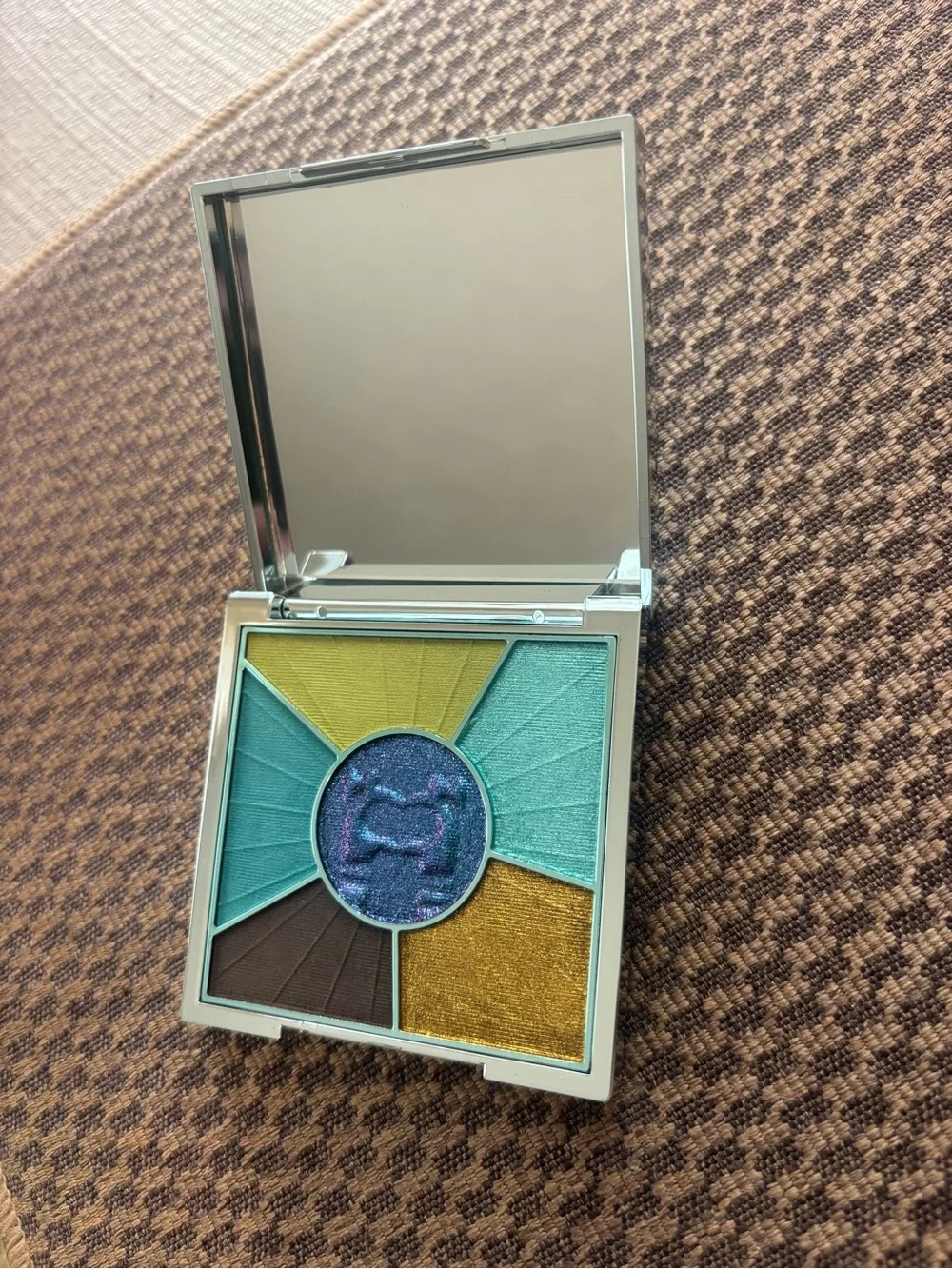 Pur X Trolls World Tour Techno Travel-Sized Pressed Pigment Palette 0.2 OZ.